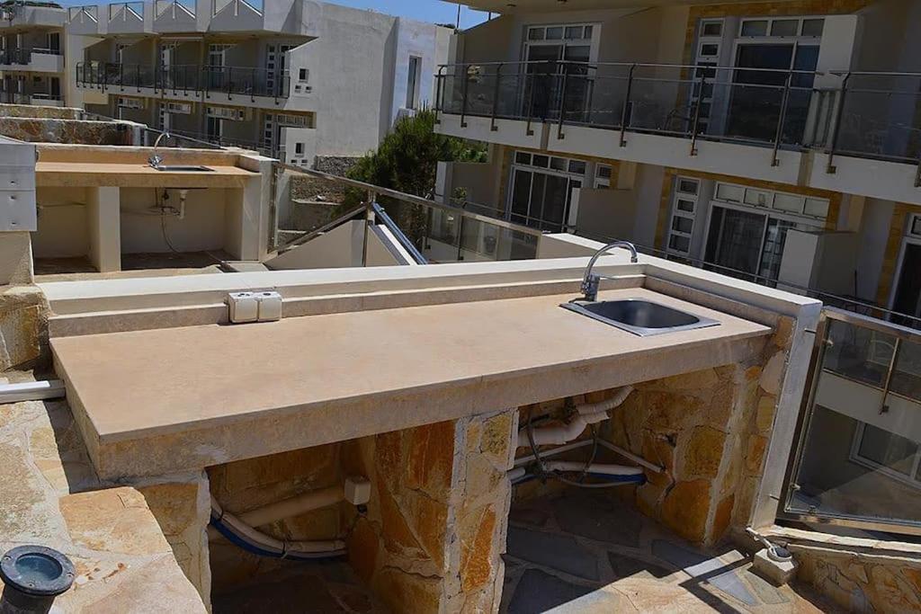 Luxury House Makry Gialos 300m To The 7 Pers * Makrýgialos