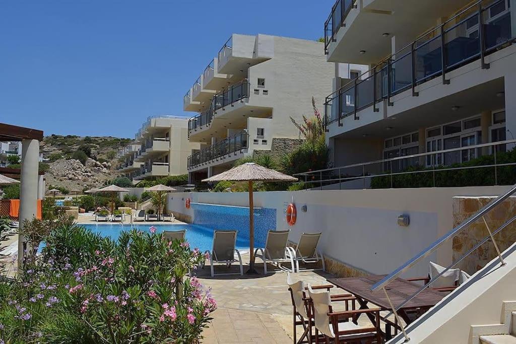 Luxury House Makry Gialos 300m To The 7 Pers Tatil Evi *